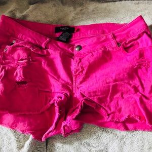 Hot pink torrid shorts!! 🎀